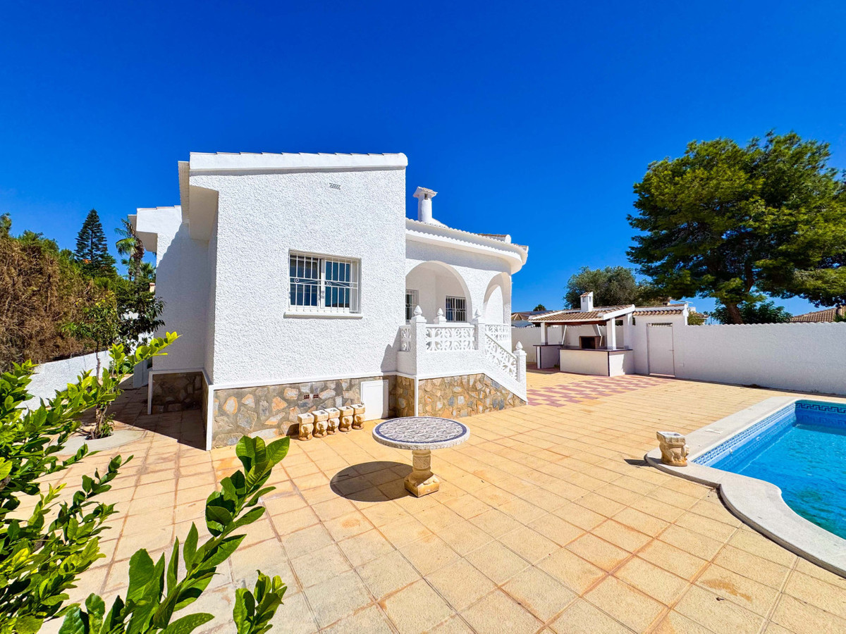 4 Bed Townhouse for sale in Ciudad Quesada Costa Blanca, Alicante, Spain