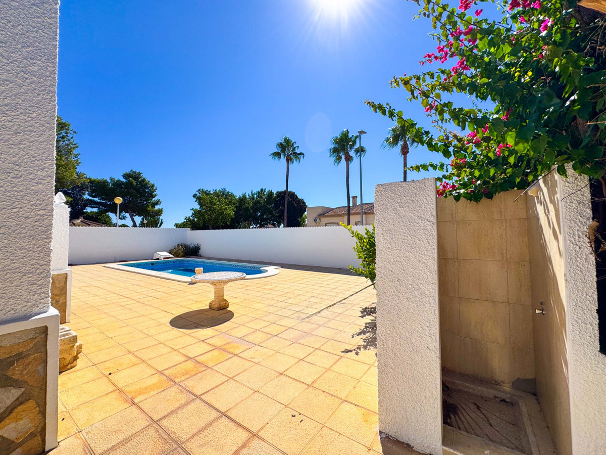 4 Bed Townhouse for sale in Ciudad Quesada Costa Blanca, Alicante, Spain