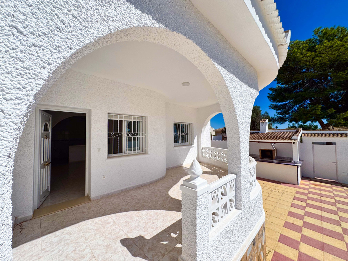 4 Bed Townhouse for sale in Ciudad Quesada Costa Blanca, Alicante, Spain