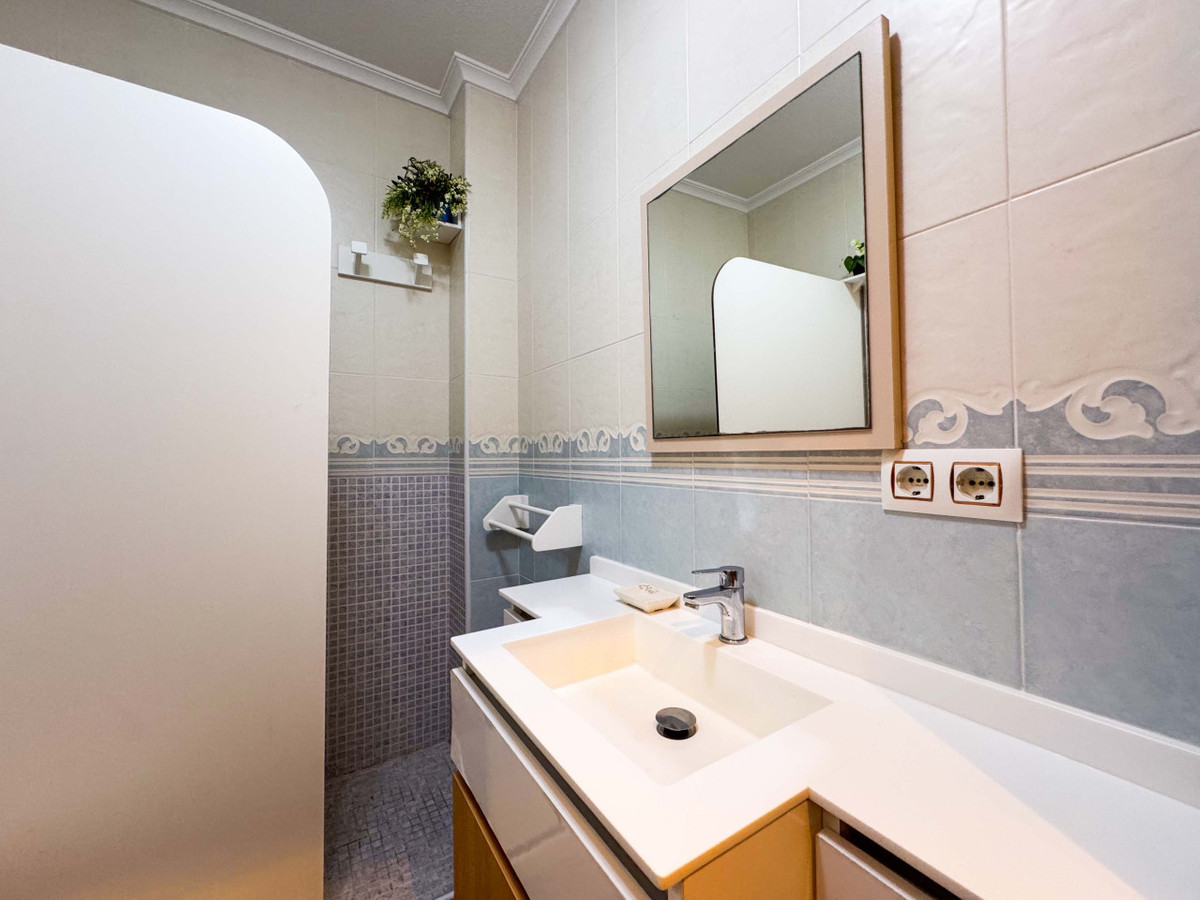 Se vende Apartamento Planta Baja de 2 dormitorios en Costa Blanca, Alicante, España