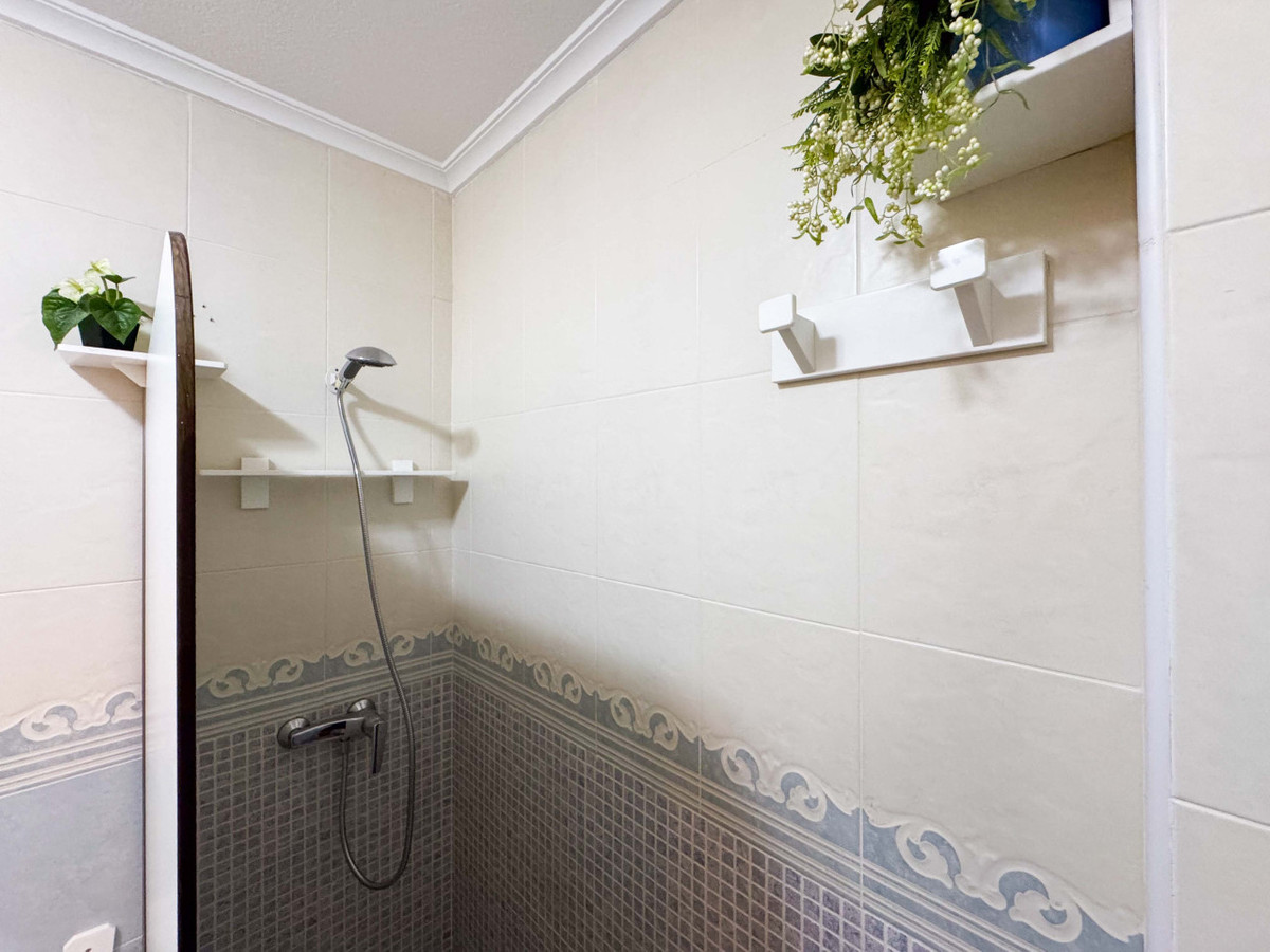 Se vende Apartamento Planta Baja de 2 dormitorios en Costa Blanca, Alicante, España