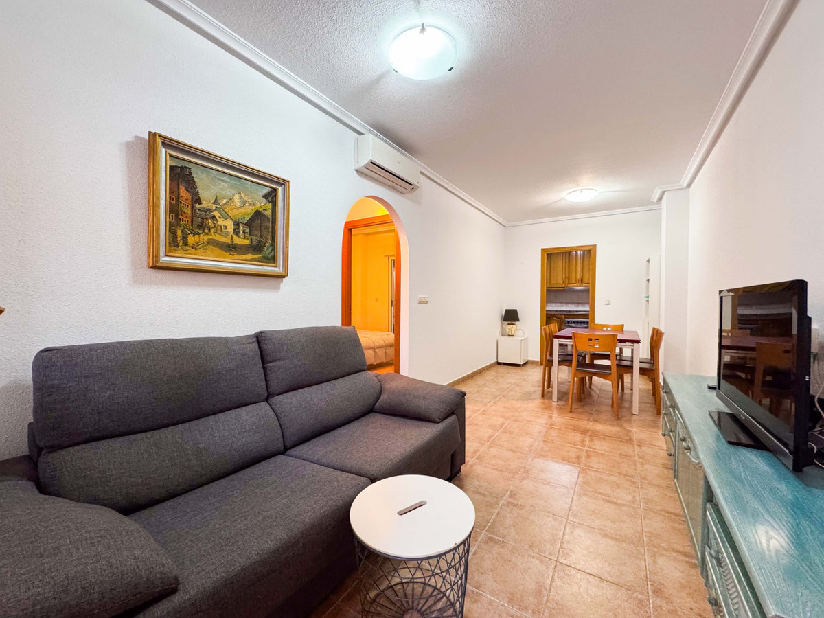 Se vende Apartamento Planta Baja de 2 dormitorios en Costa Blanca, Alicante, España