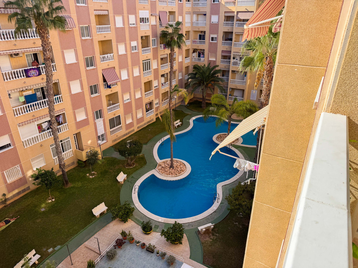 Se vende Apartamento Planta Baja de 1 dormitorios en Costa Blanca, Alicante, España