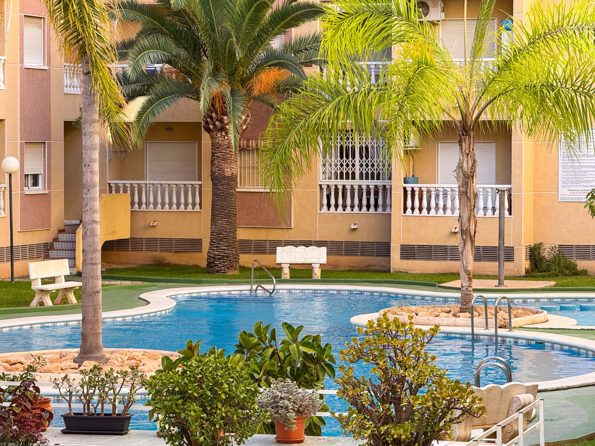 Se vende Apartamento Planta Baja de 1 dormitorios en Costa Blanca, Alicante, España