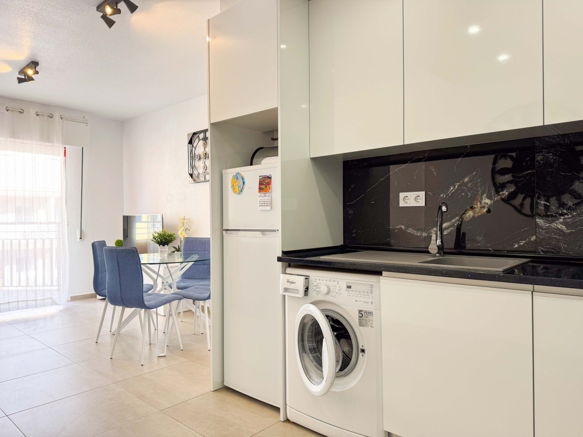 1 Bed Apartment for sale in Playa Del Cura Costa Blanca, Alicante, Spain