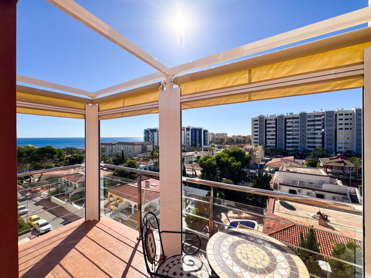 Se vende Ático de 2 dormitorios en Costa Blanca, Alicante, España