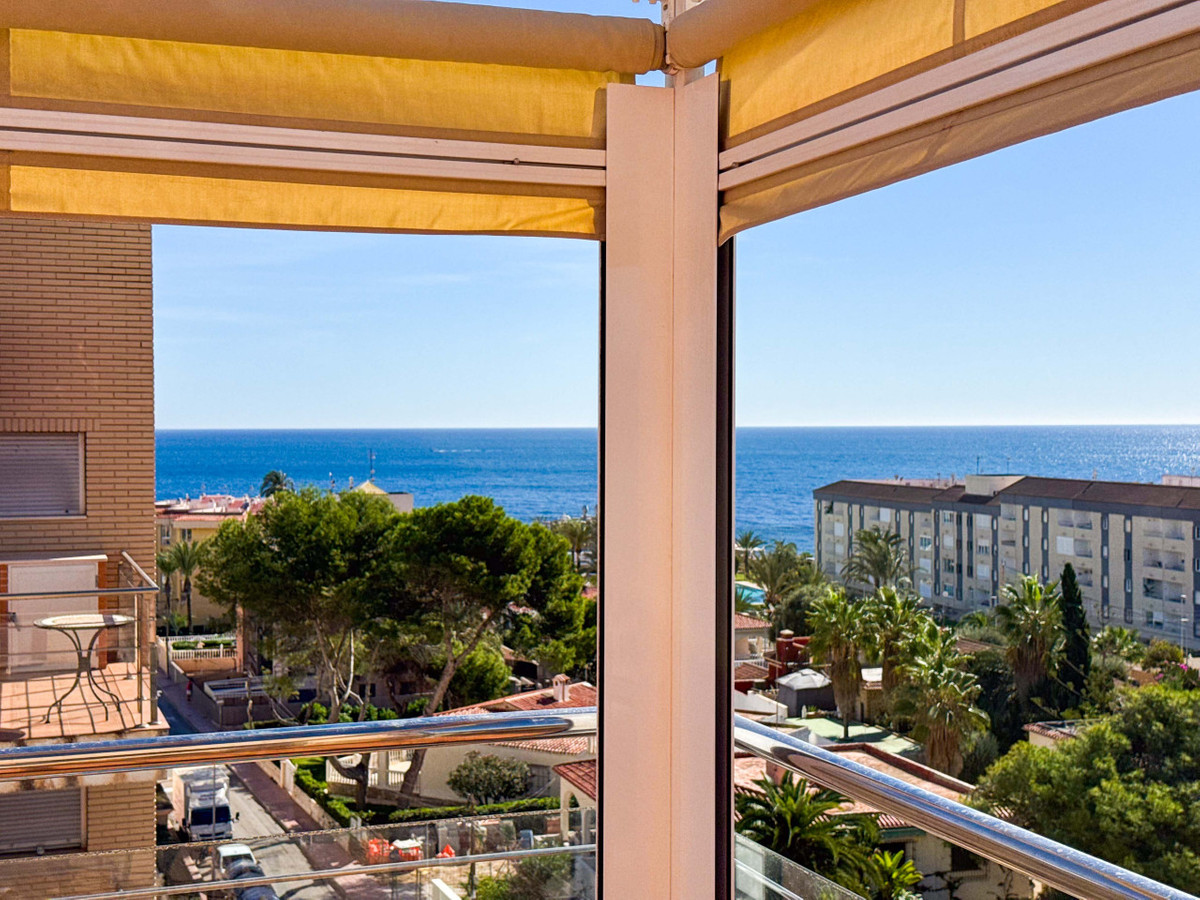 Se vende Ático de 2 dormitorios en Costa Blanca, Alicante, España