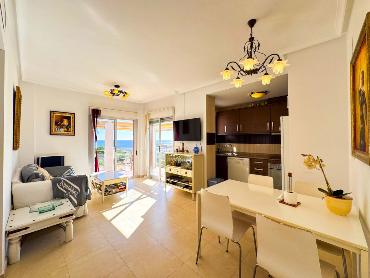 Se vende Ático de 2 dormitorios en Costa Blanca, Alicante, España