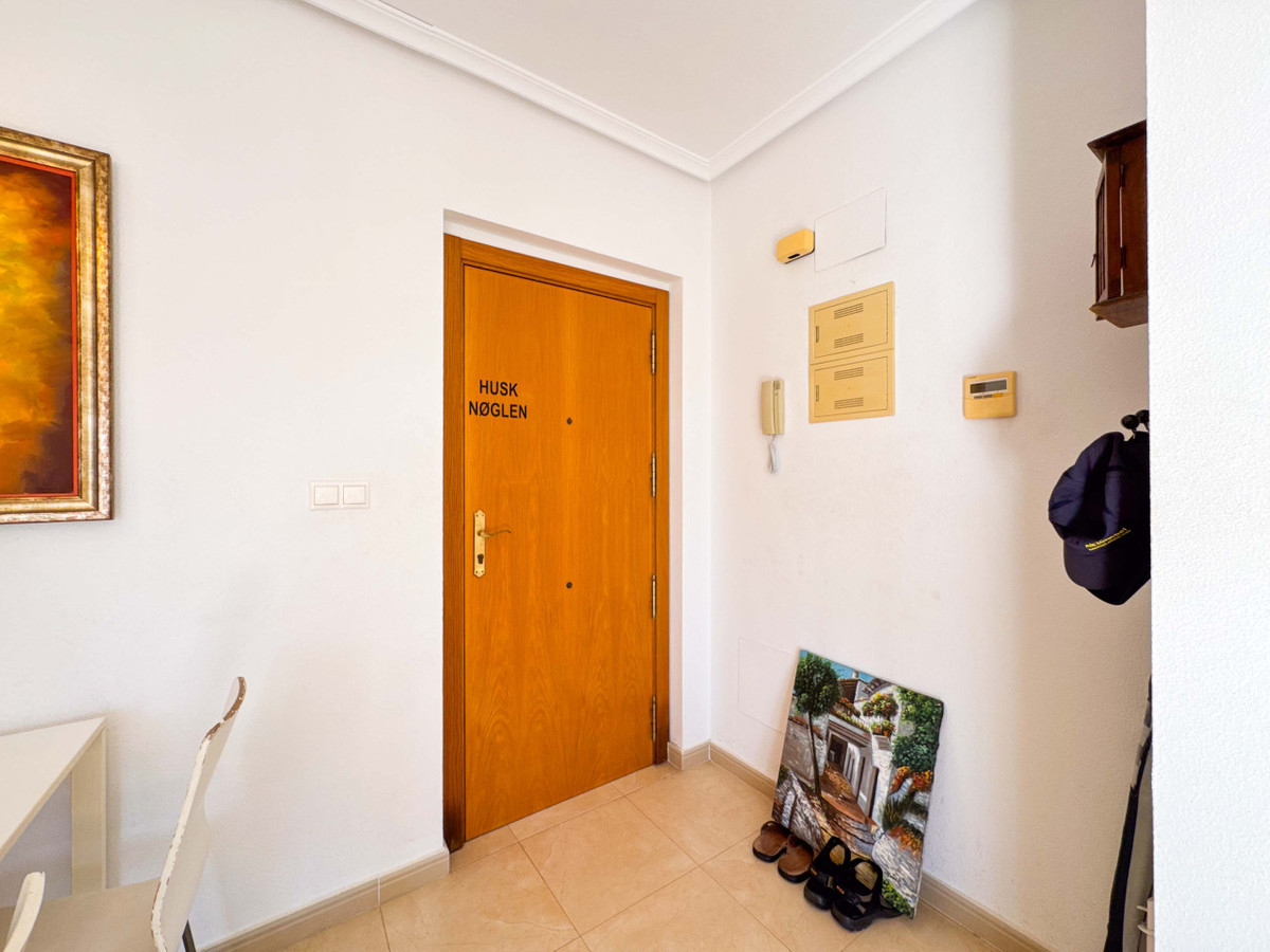 Se vende Ático de 2 dormitorios en Costa Blanca, Alicante, España