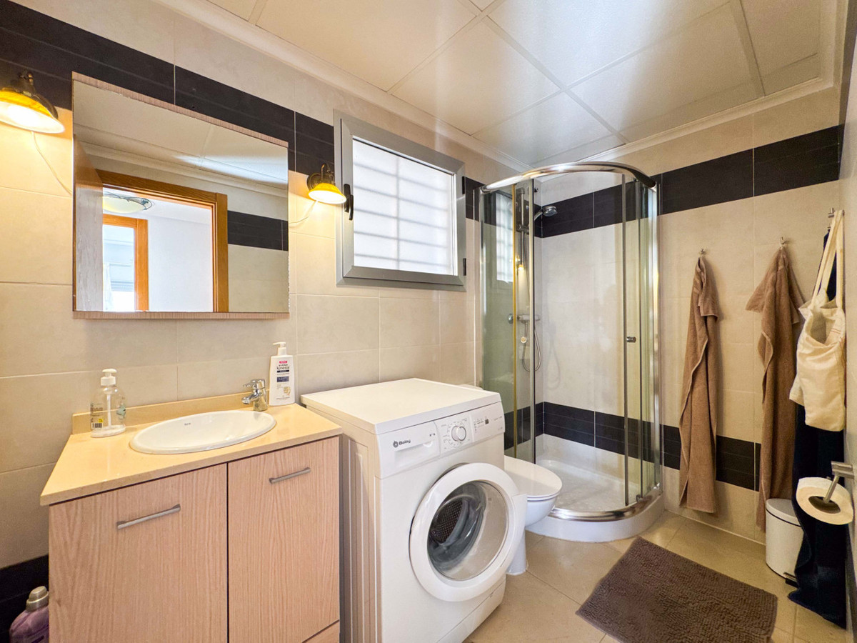 Se vende Ático de 2 dormitorios en Costa Blanca, Alicante, España