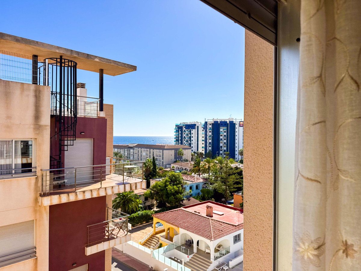 Se vende Ático de 2 dormitorios en Costa Blanca, Alicante, España