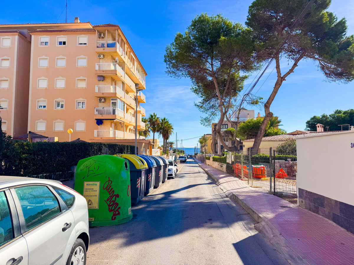 Se vende Ático de 2 dormitorios en Costa Blanca, Alicante, España