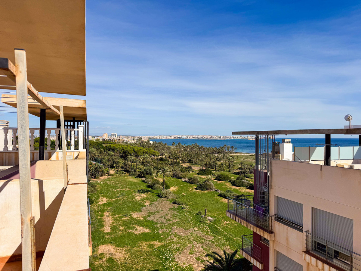 Se vende Ático de 2 dormitorios en Costa Blanca, Alicante, España
