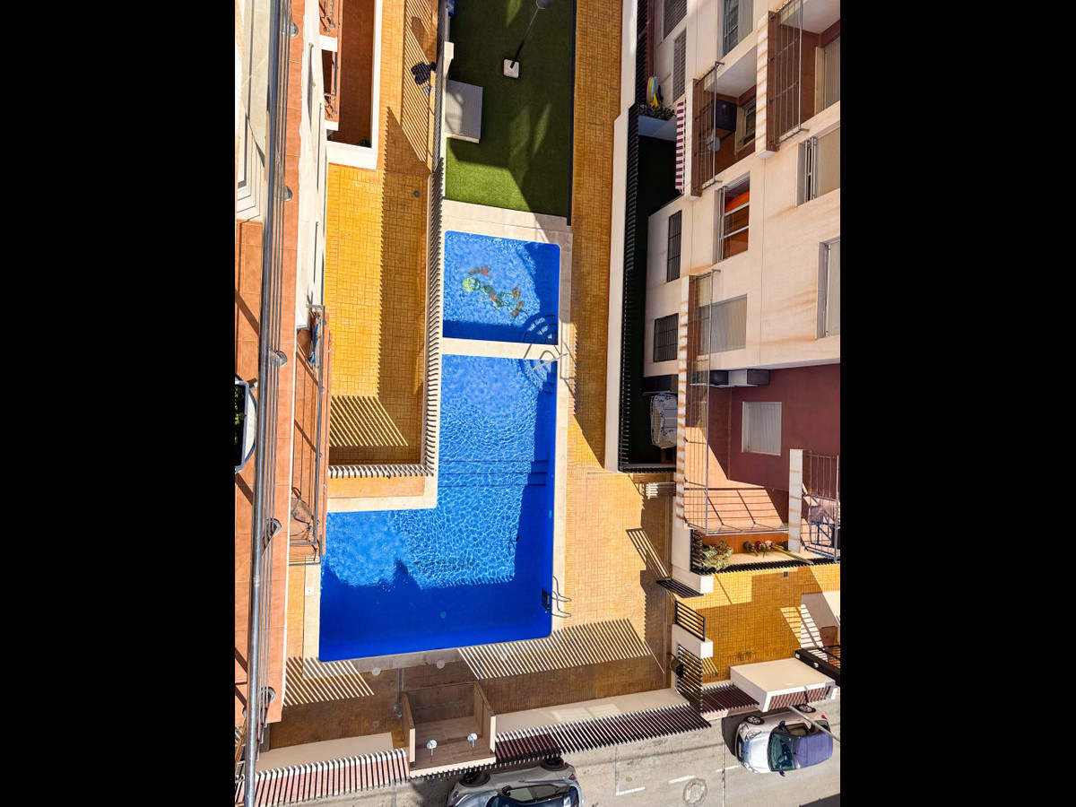 Se vende Ático de 2 dormitorios en Costa Blanca, Alicante, España