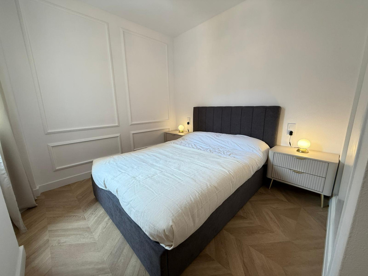 Se vende Apartamento Planta Media de 2 dormitorios en Costa Blanca, Alicante, España