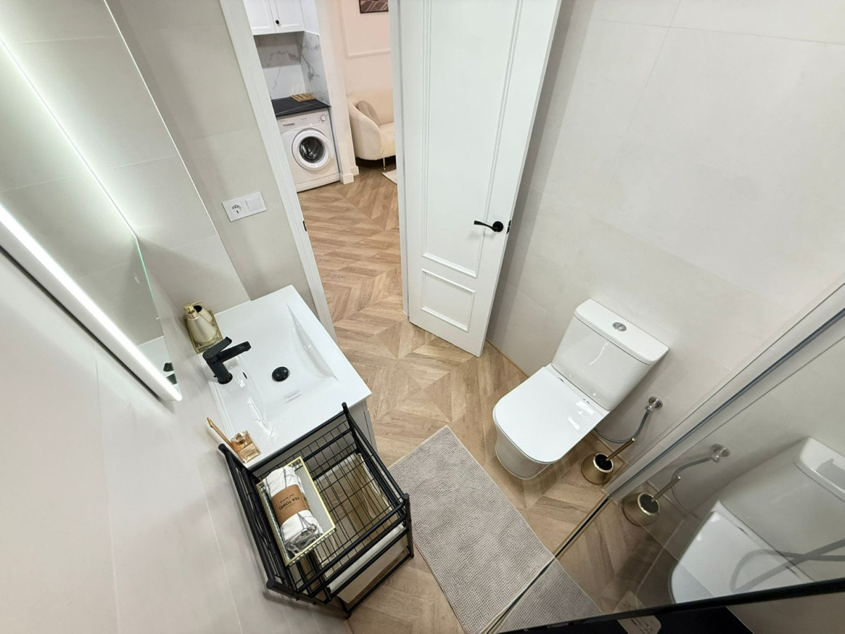 Se vende Apartamento Planta Media de 2 dormitorios en Costa Blanca, Alicante, España