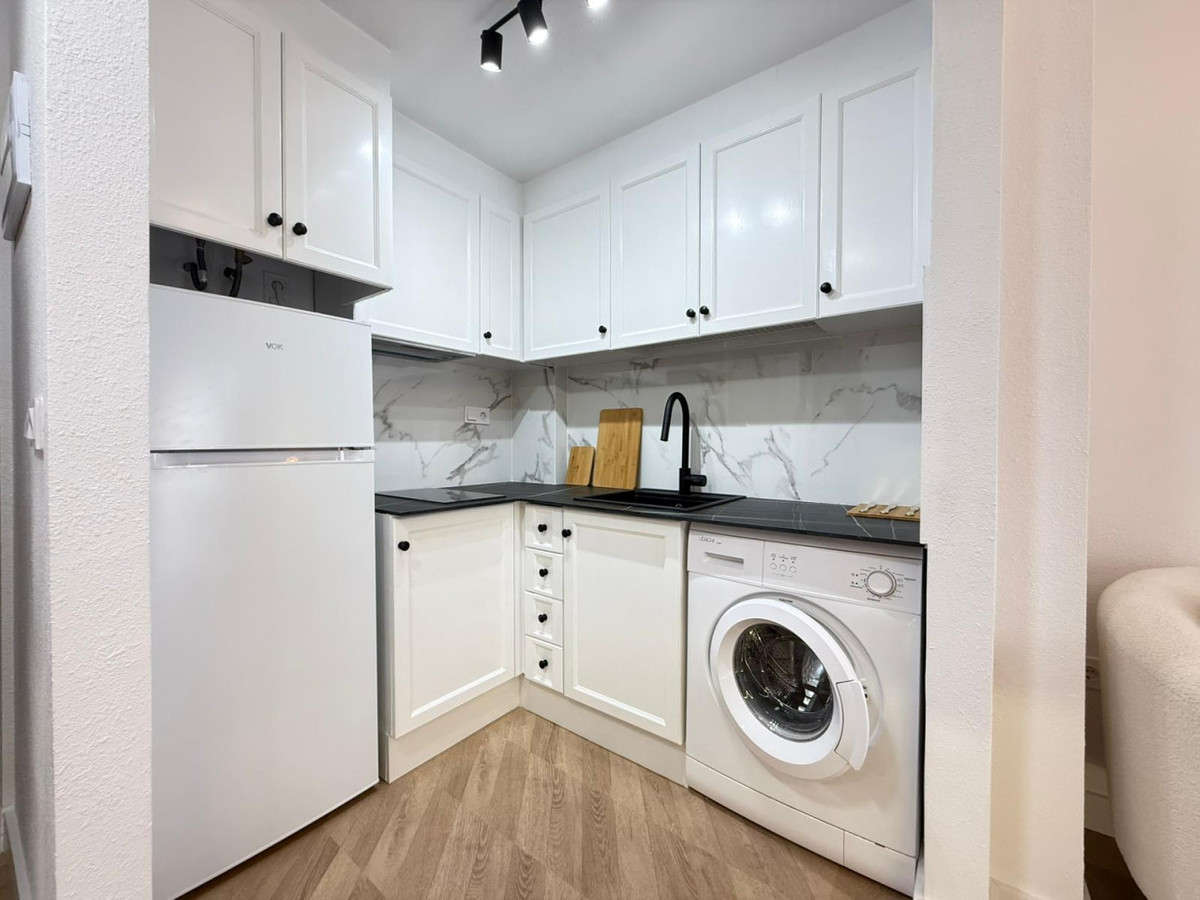 Se vende Apartamento Planta Media de 2 dormitorios en Costa Blanca, Alicante, España