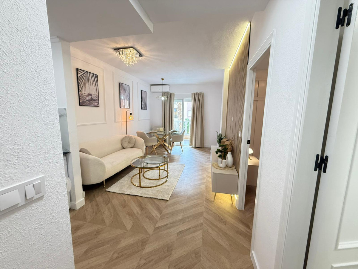 Se vende Apartamento Planta Media de 2 dormitorios en Costa Blanca, Alicante, España