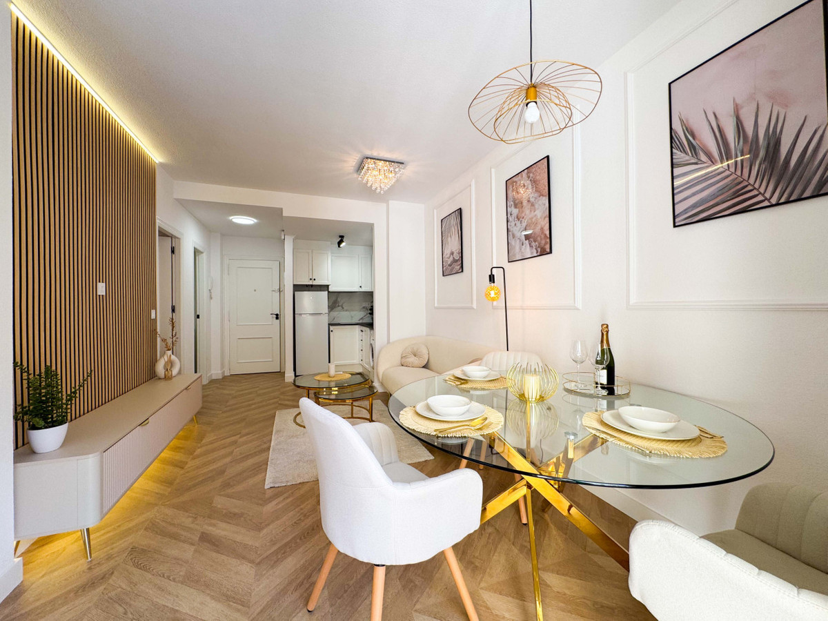 Se vende Apartamento Planta Media de 2 dormitorios en Costa Blanca, Alicante, España