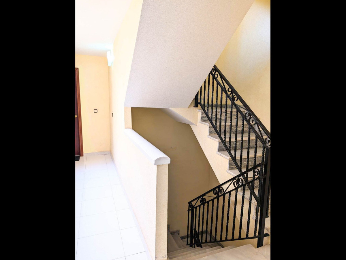 Se vende Apartamento Planta Media de 1 dormitorios en Costa Blanca, Alicante, España