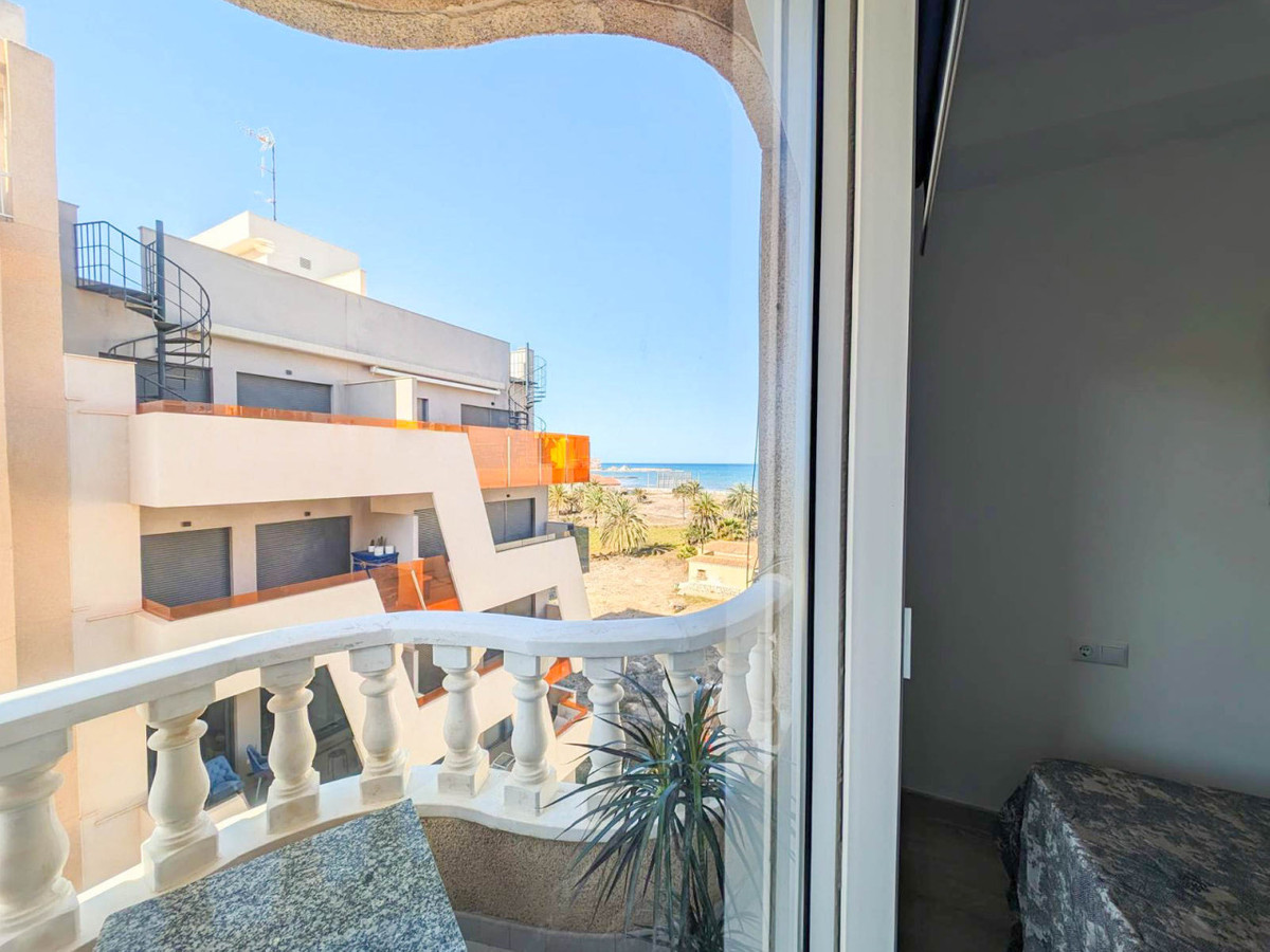 Se vende Apartamento Planta Media de 1 dormitorios en Costa Blanca, Alicante, España