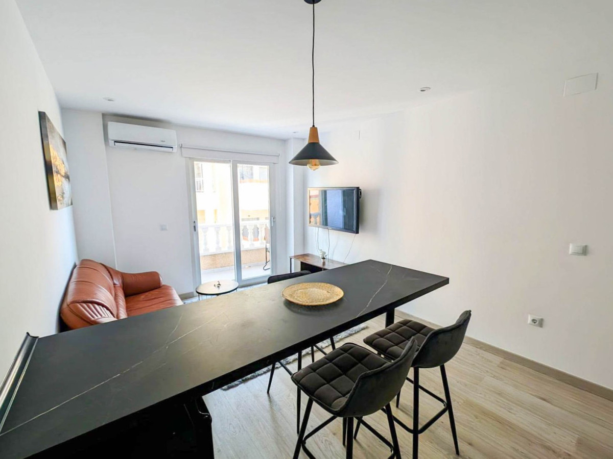 Se vende Apartamento Planta Media de 1 dormitorios en Costa Blanca, Alicante, España