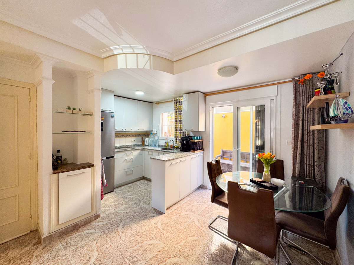 2 Bed Townhouse for sale in La Regia Costa Blanca, Alicante, Spain