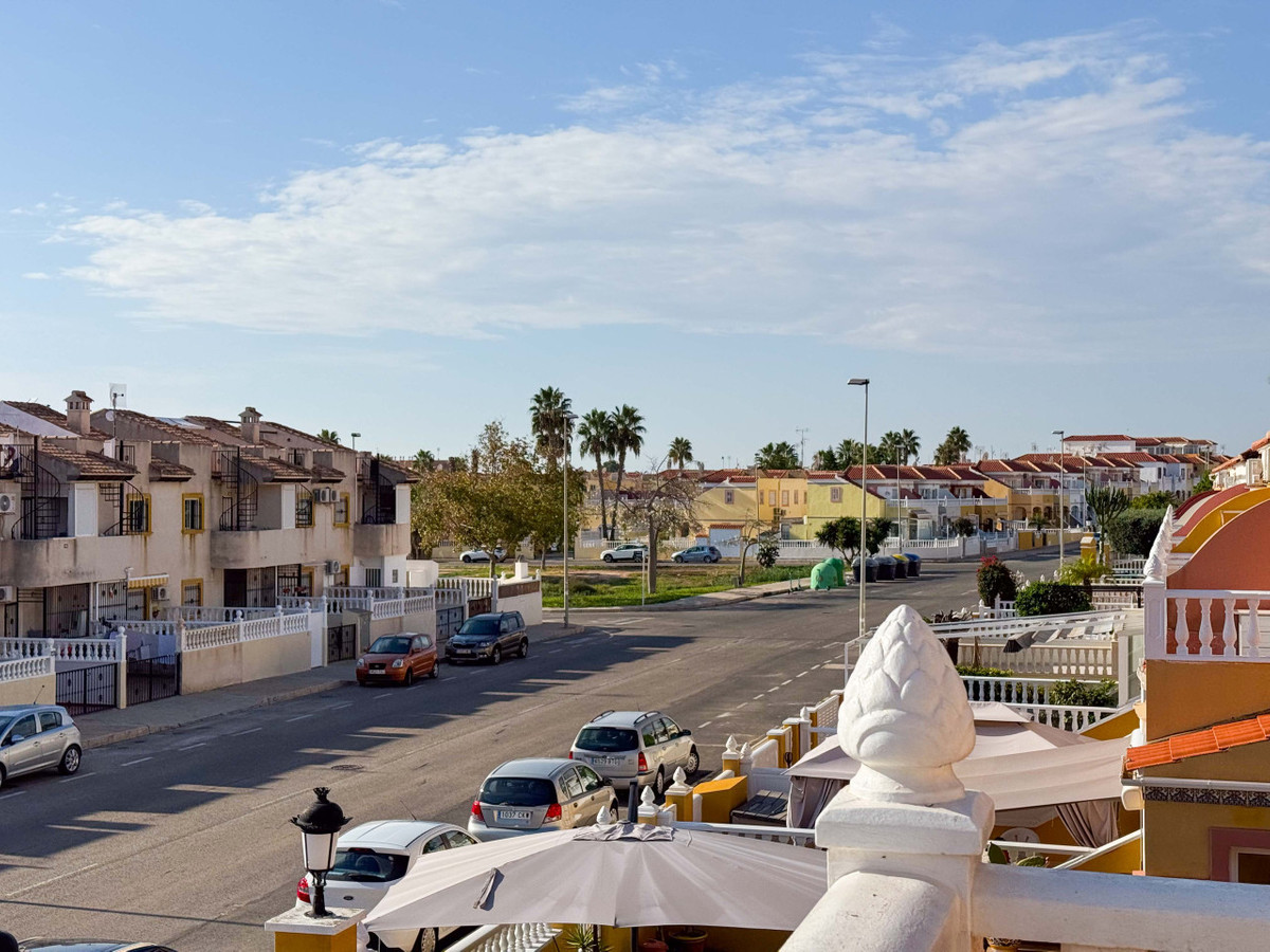 2 Bed Townhouse for sale in La Regia Costa Blanca, Alicante, Spain