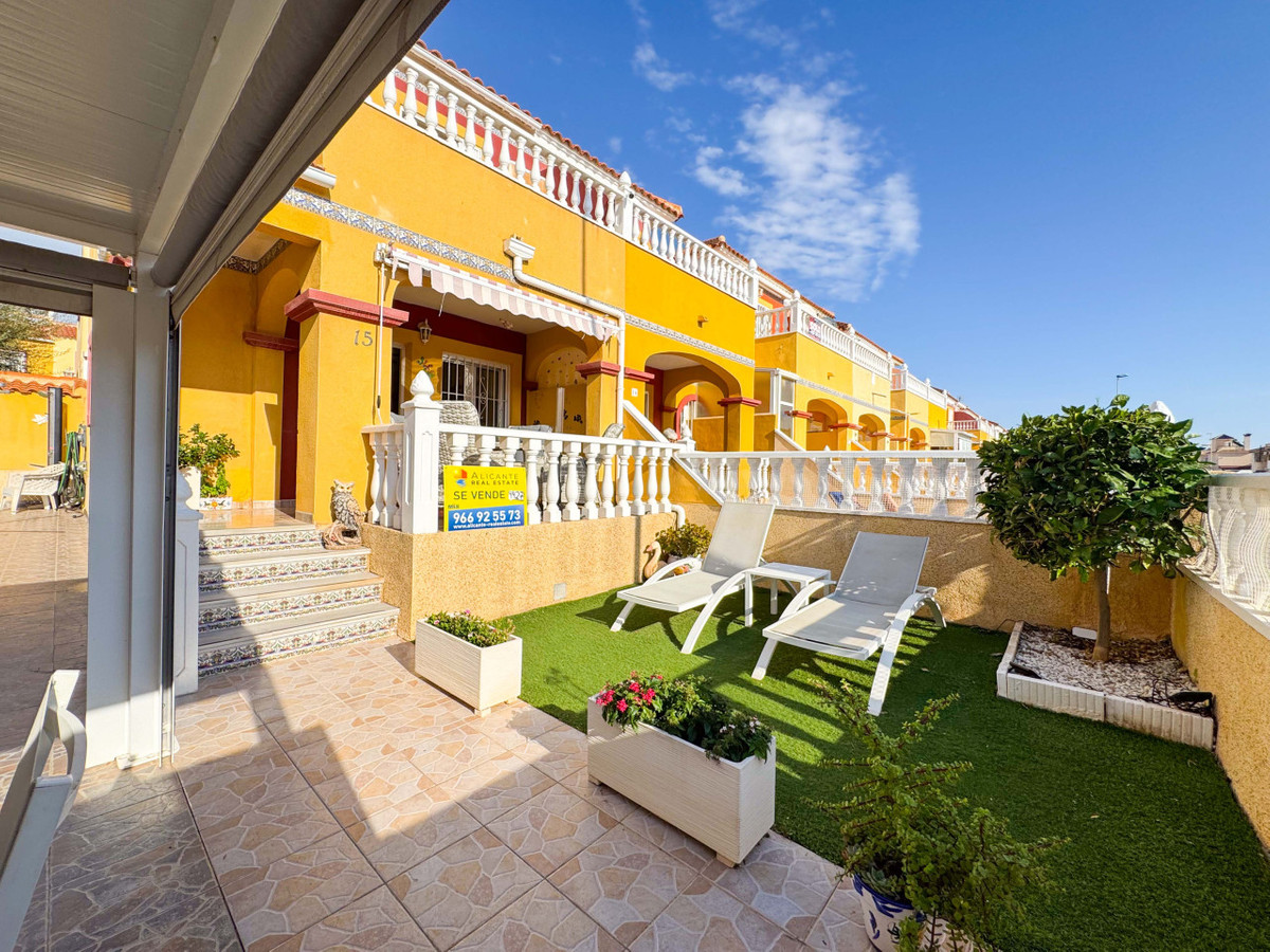 2 Bed Townhouse for sale in La Regia Costa Blanca, Alicante, Spain