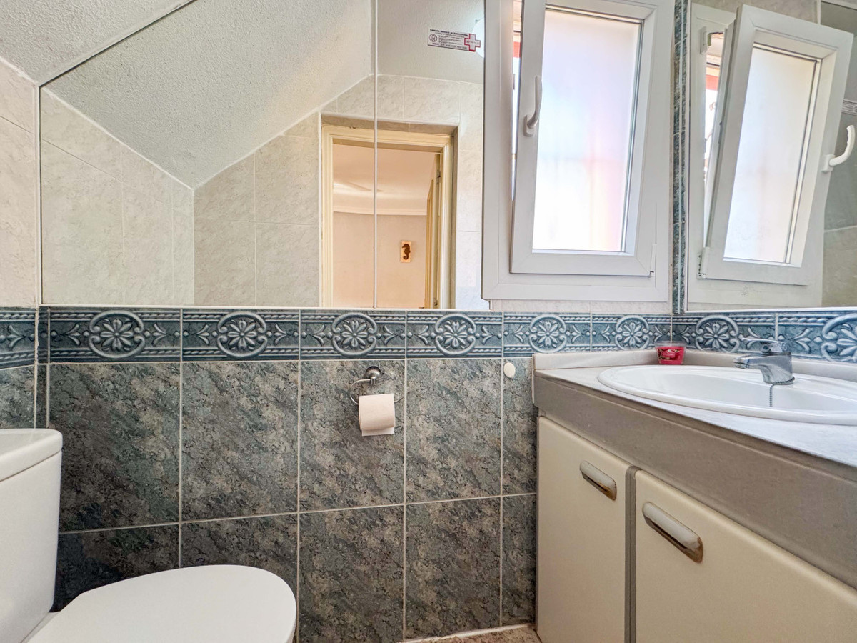 2 Bed Townhouse for sale in La Regia Costa Blanca, Alicante, Spain