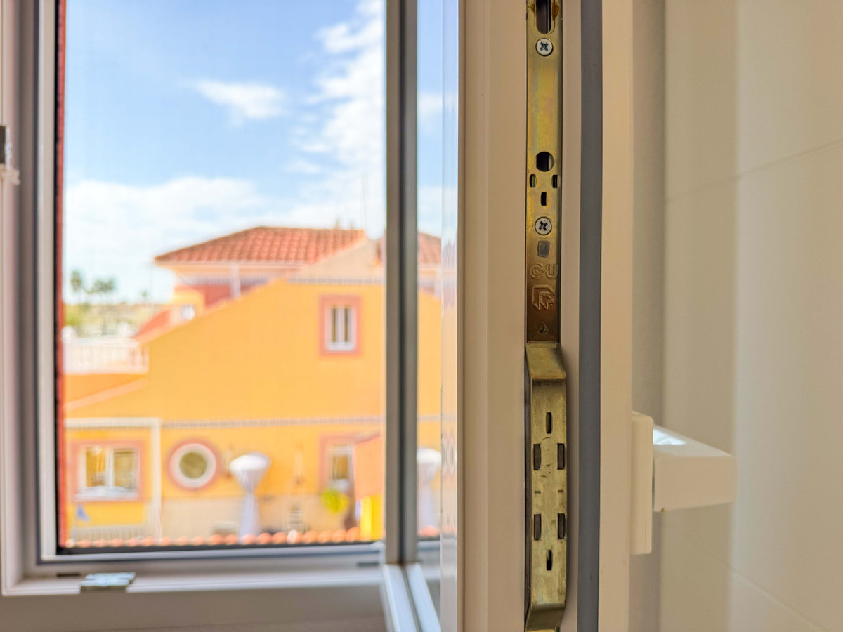 2 Bed Townhouse for sale in La Regia Costa Blanca, Alicante, Spain
