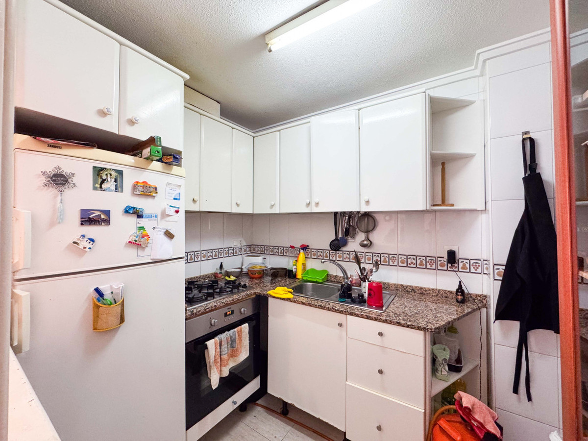 Se vende Apartamento Planta Media de 2 dormitorios en Costa Blanca, Alicante, España