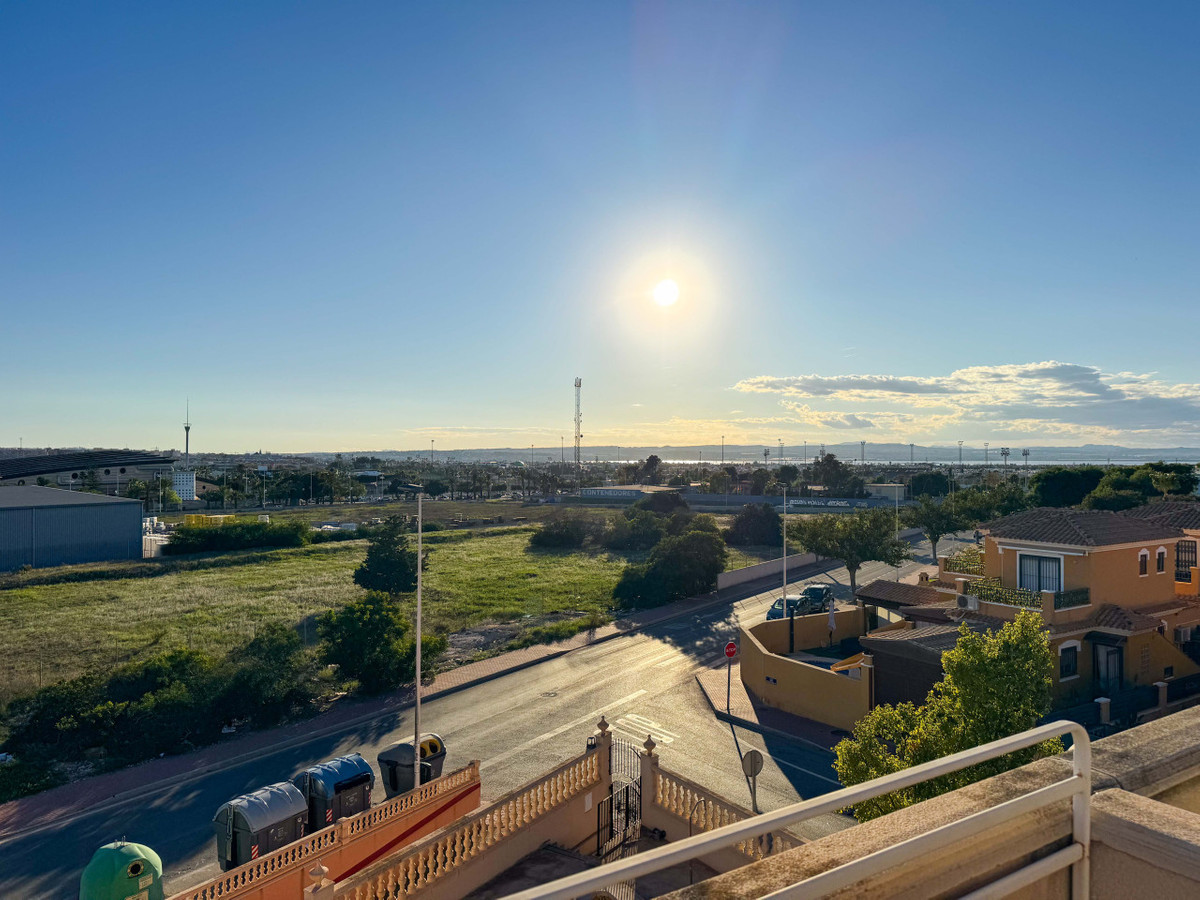 3 Bed Townhouse for sale in Aguas Nuevas Costa Blanca, Alicante, Spain