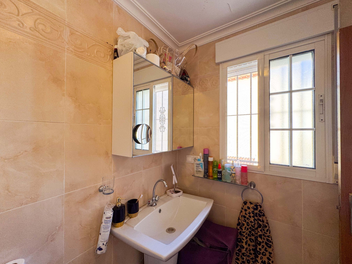 3 Bed Townhouse for sale in Aguas Nuevas Costa Blanca, Alicante, Spain