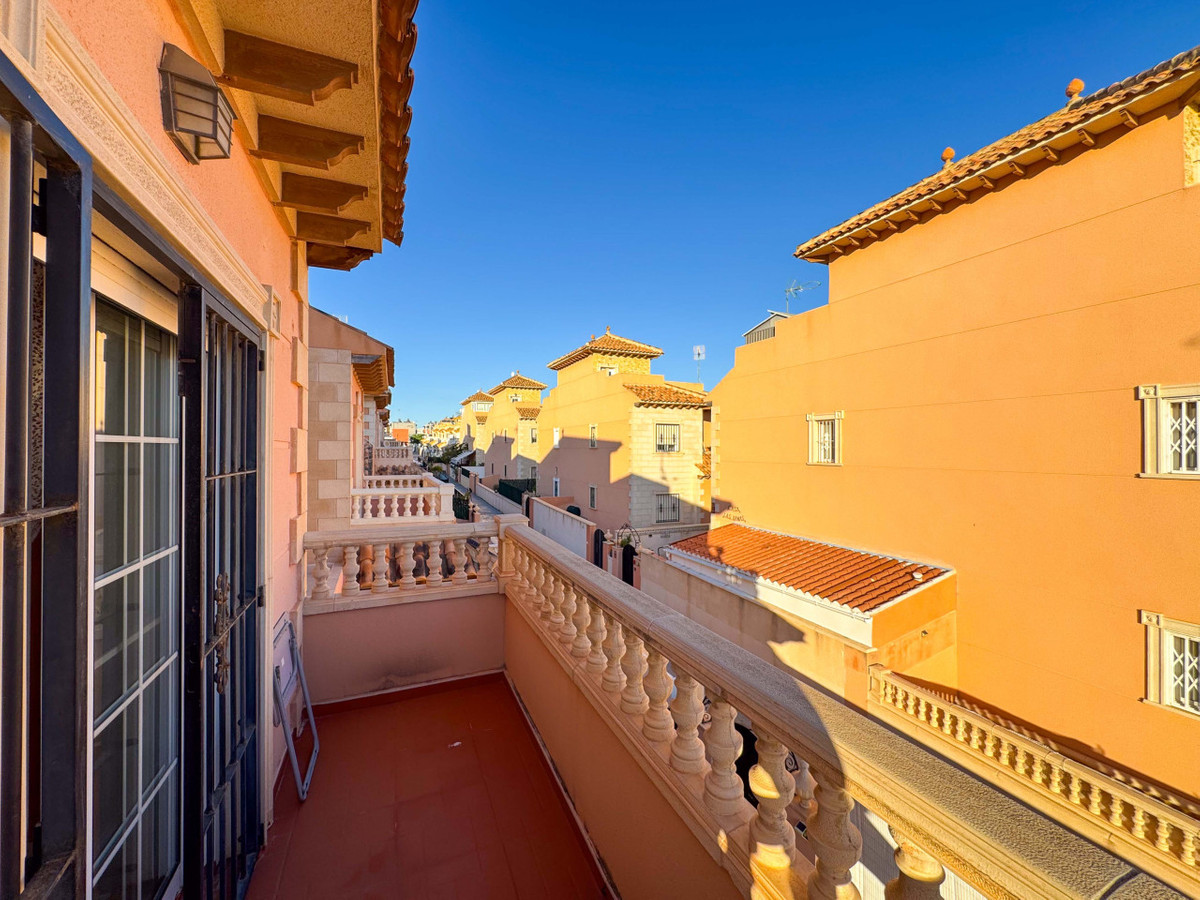 3 Bed Townhouse for sale in Aguas Nuevas Costa Blanca, Alicante, Spain