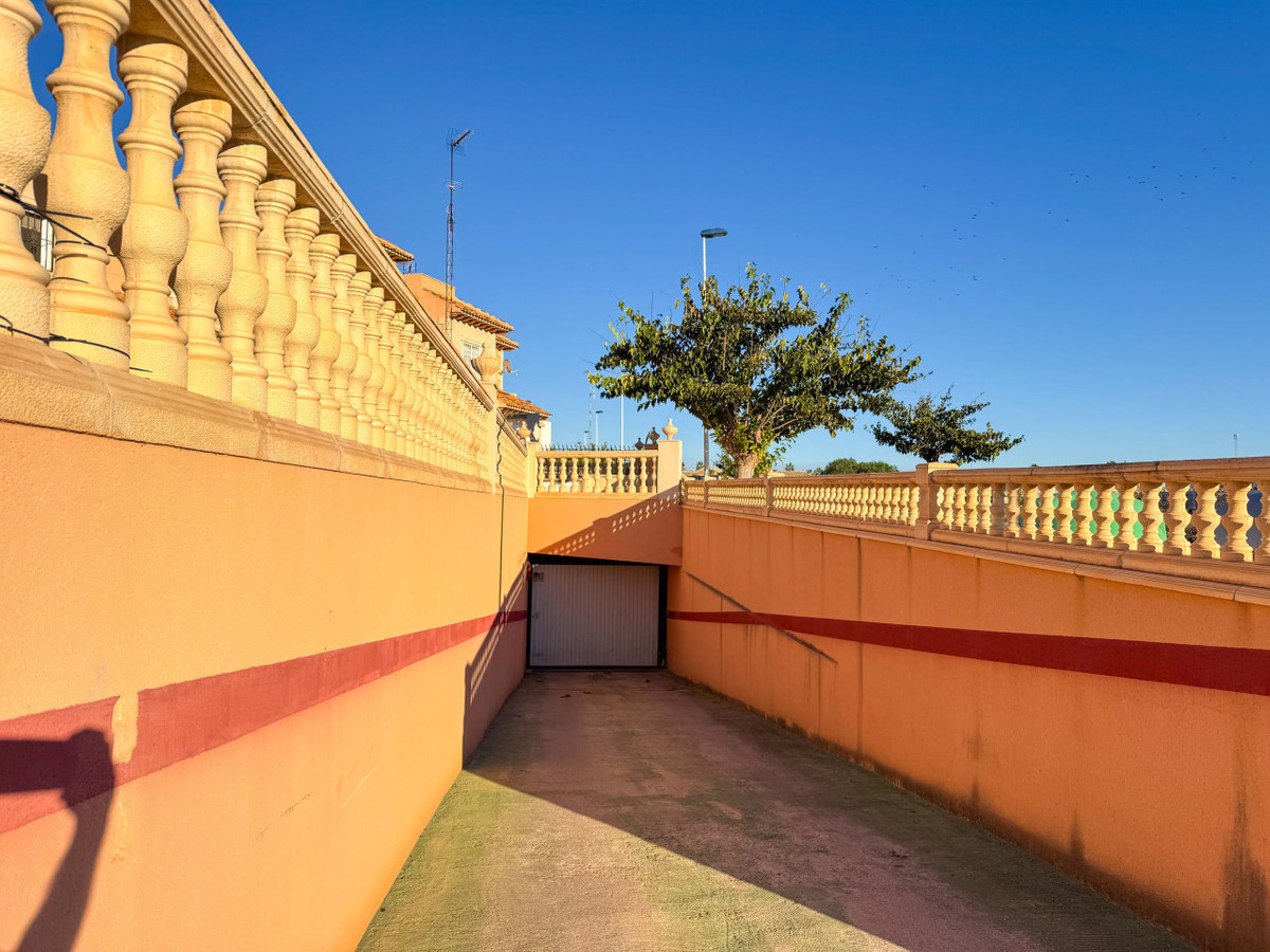 3 Bed Townhouse for sale in Aguas Nuevas Costa Blanca, Alicante, Spain