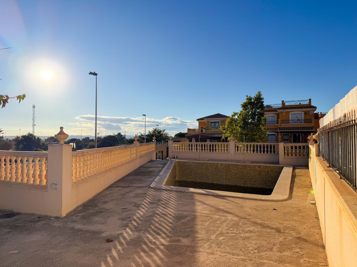 3 Bed Townhouse for sale in Aguas Nuevas Costa Blanca, Alicante, Spain