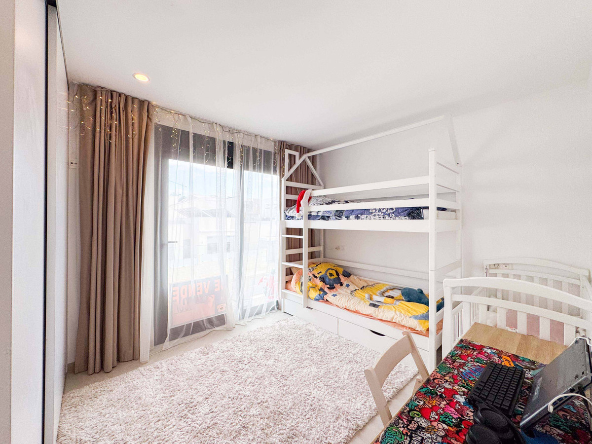 Se vende Adosada de 2 dormitorios en Costa Blanca, Alicante, España
