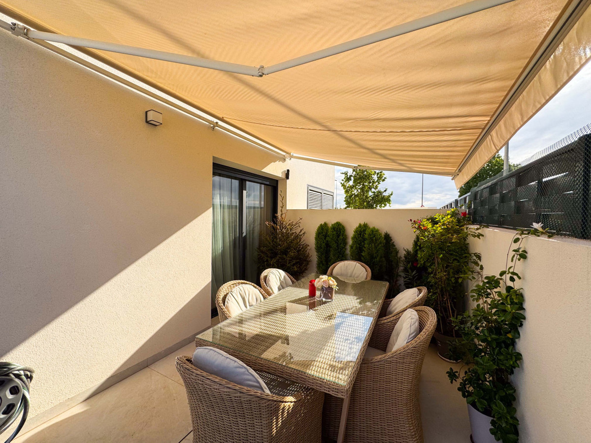 Se vende Adosada de 2 dormitorios en Costa Blanca, Alicante, España