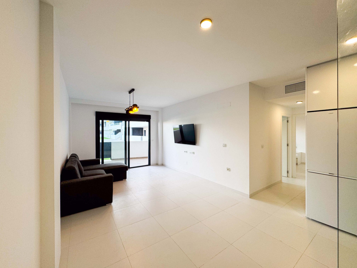 Se vende Apartamento Planta Baja de 2 dormitorios en Costa Blanca, Alicante, España