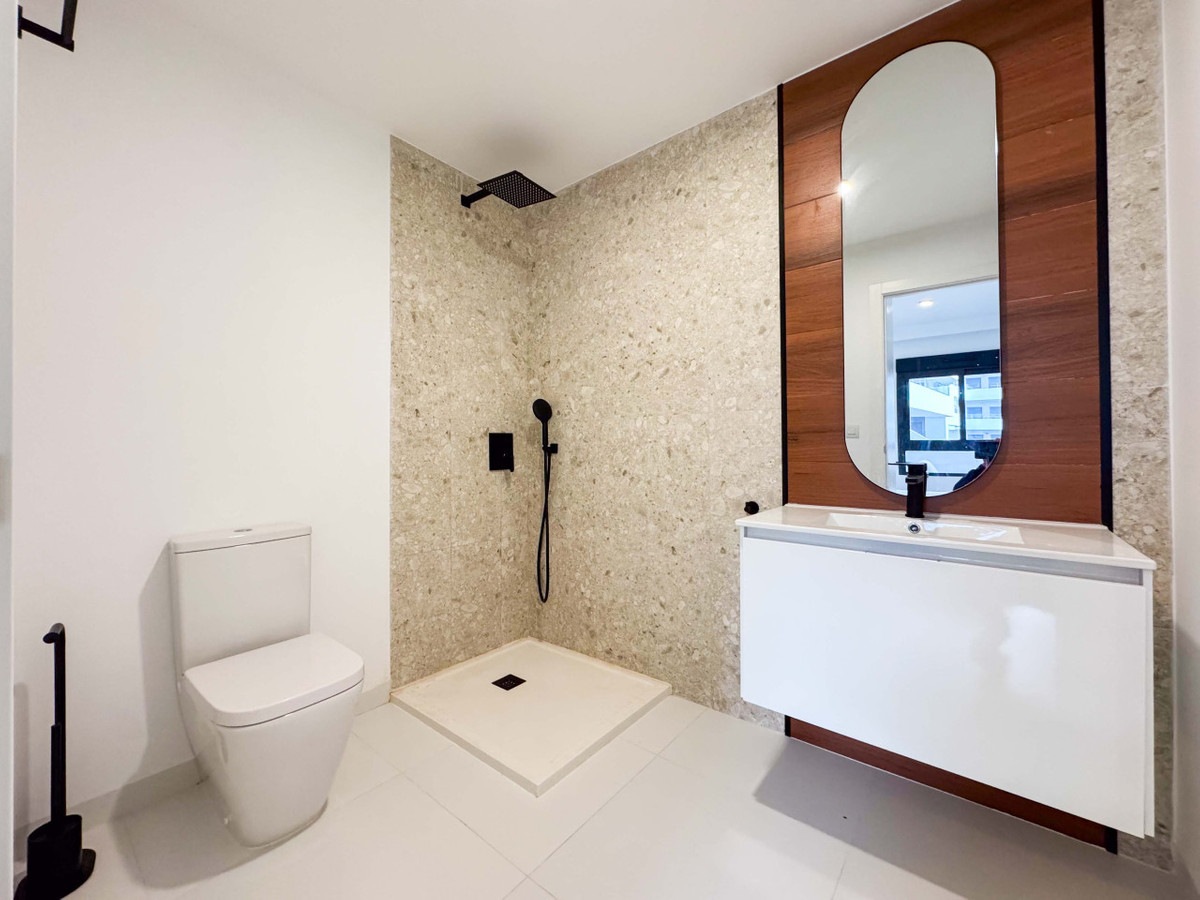 Se vende Apartamento Planta Baja de 2 dormitorios en Costa Blanca, Alicante, España