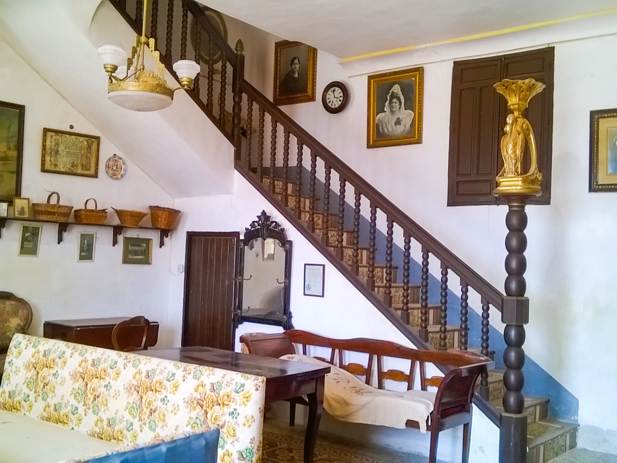 7 Bed Townhouse for sale in Orihuela Costa Blanca, Alicante, Spain