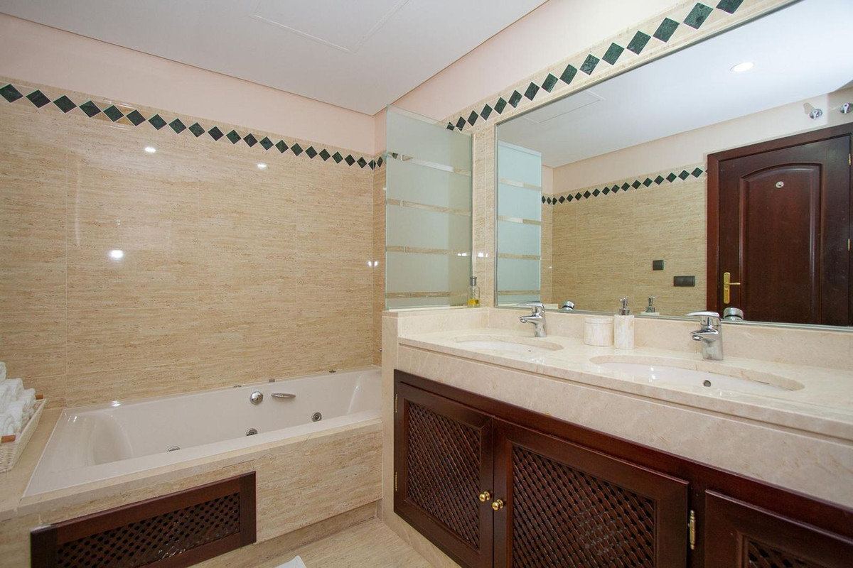 Se vende Ático Dúplex de 3 dormitorios en Costa Del Sol, Málaga, España