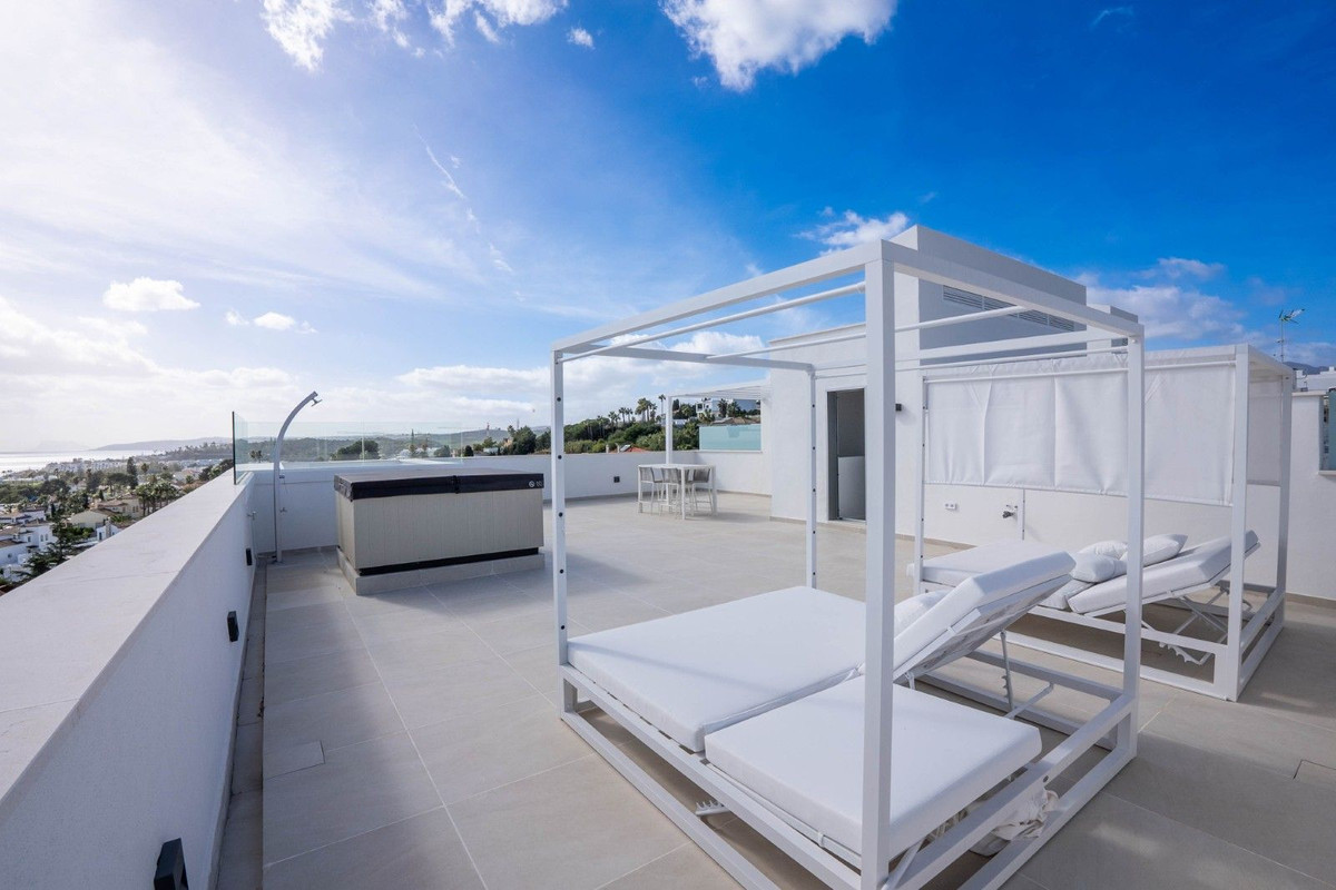 Se vende Ático de 3 dormitorios en Costa Del Sol, Málaga, España