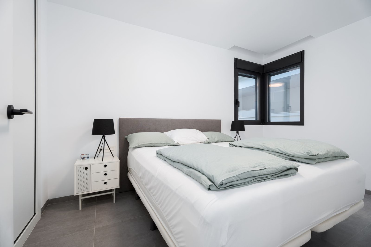 3 Bed Apartment for sale in Gran Alacant Costa Blanca, Alicante, Spain
