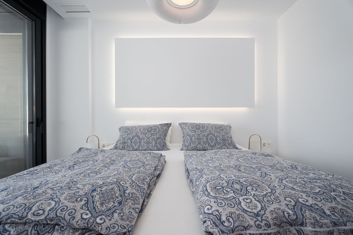 3 Bed Apartment for sale in Gran Alacant Costa Blanca, Alicante, Spain