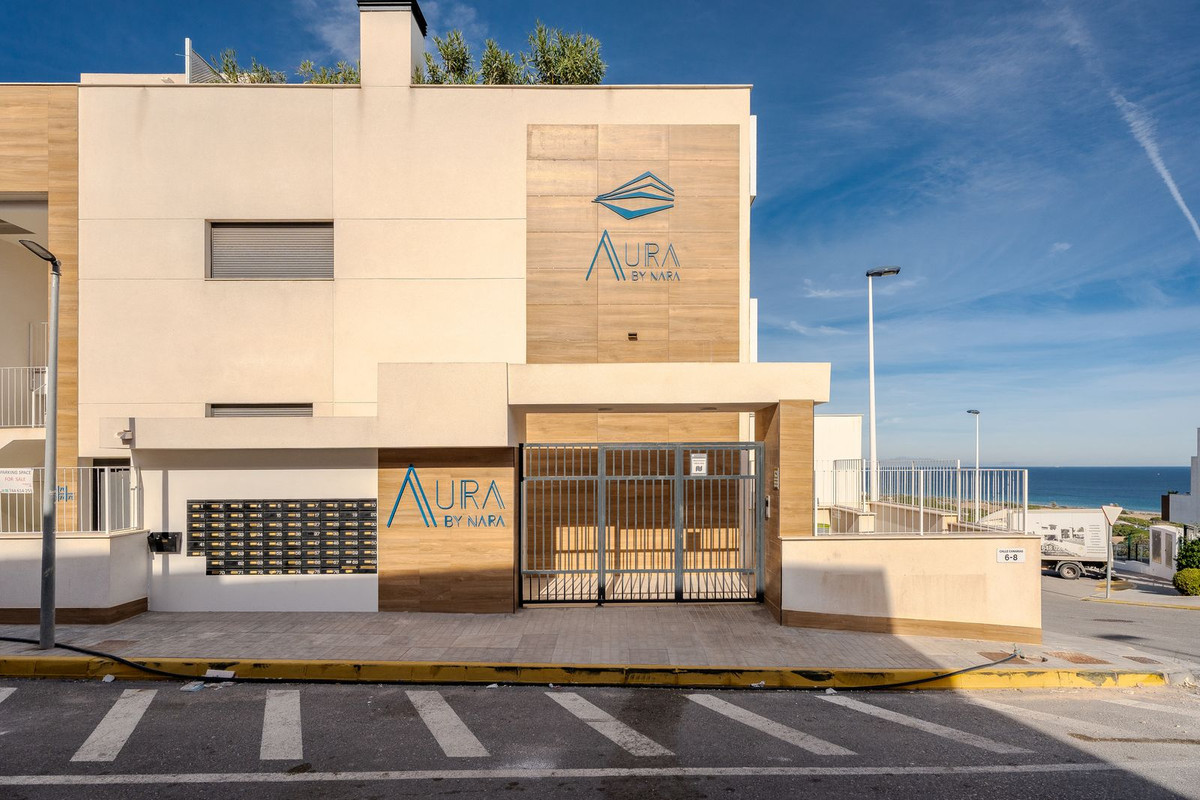 3 Bed Apartment for sale in Gran Alacant Costa Blanca, Alicante, Spain