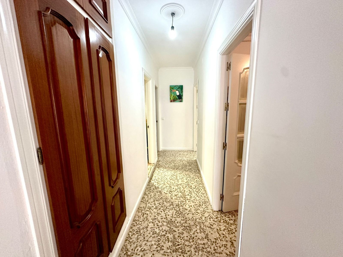 2 Bed Apartment for sale in Estepona Costa Del Sol, Málaga, Spain