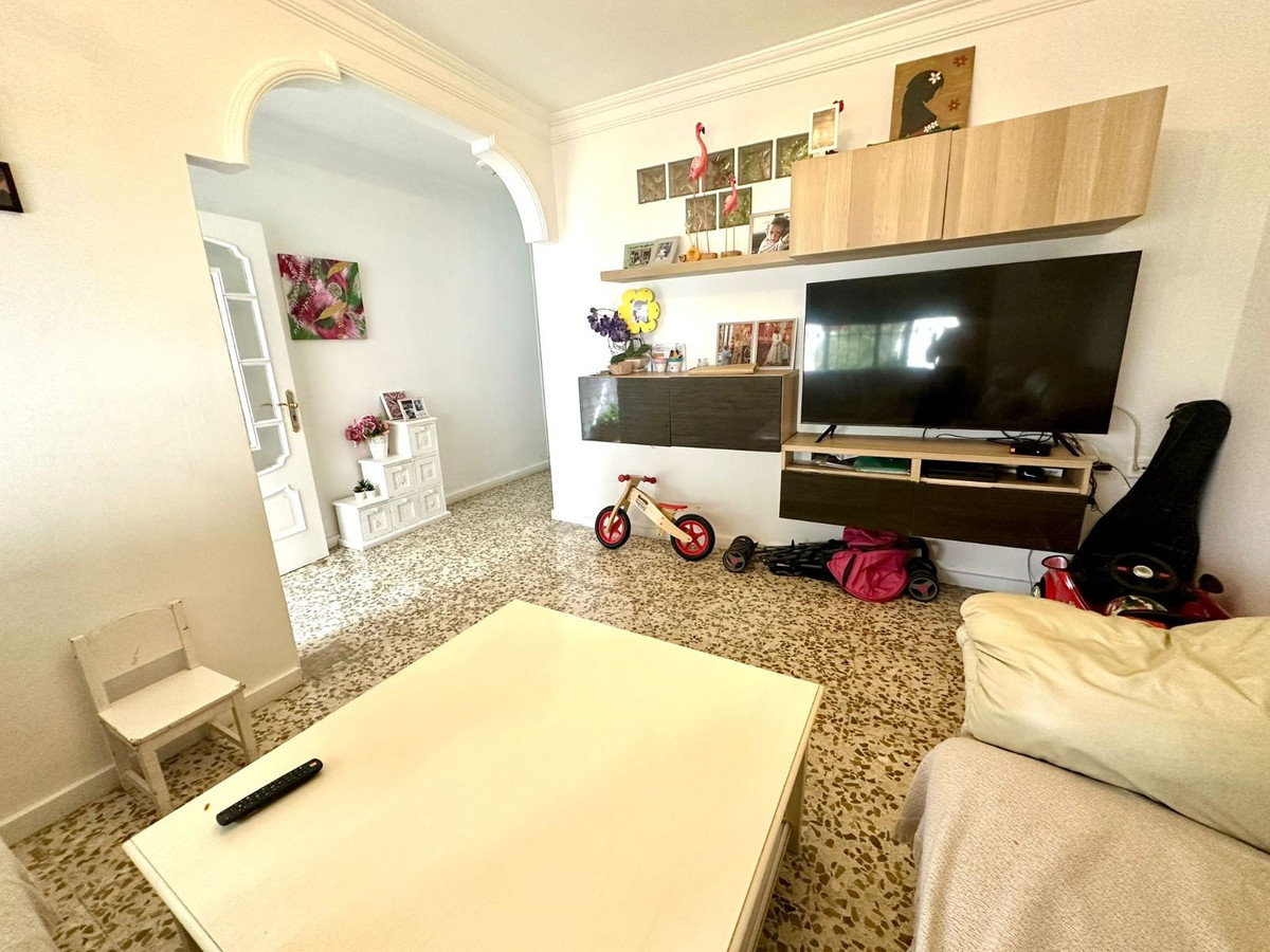 2 Bed Apartment for sale in Estepona Costa Del Sol, Málaga, Spain