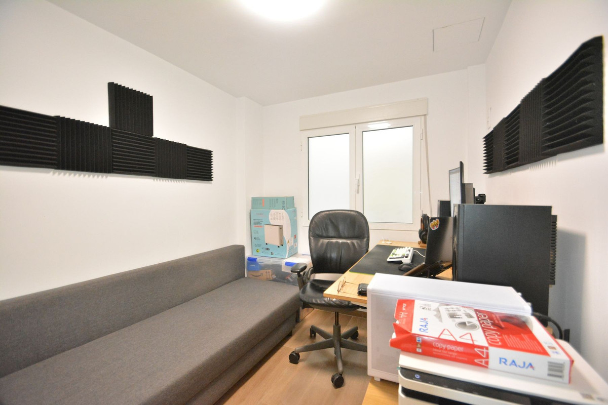 3 Bed Apartment for sale in Guardamar Del Segura Costa Blanca, Alicante, Spain